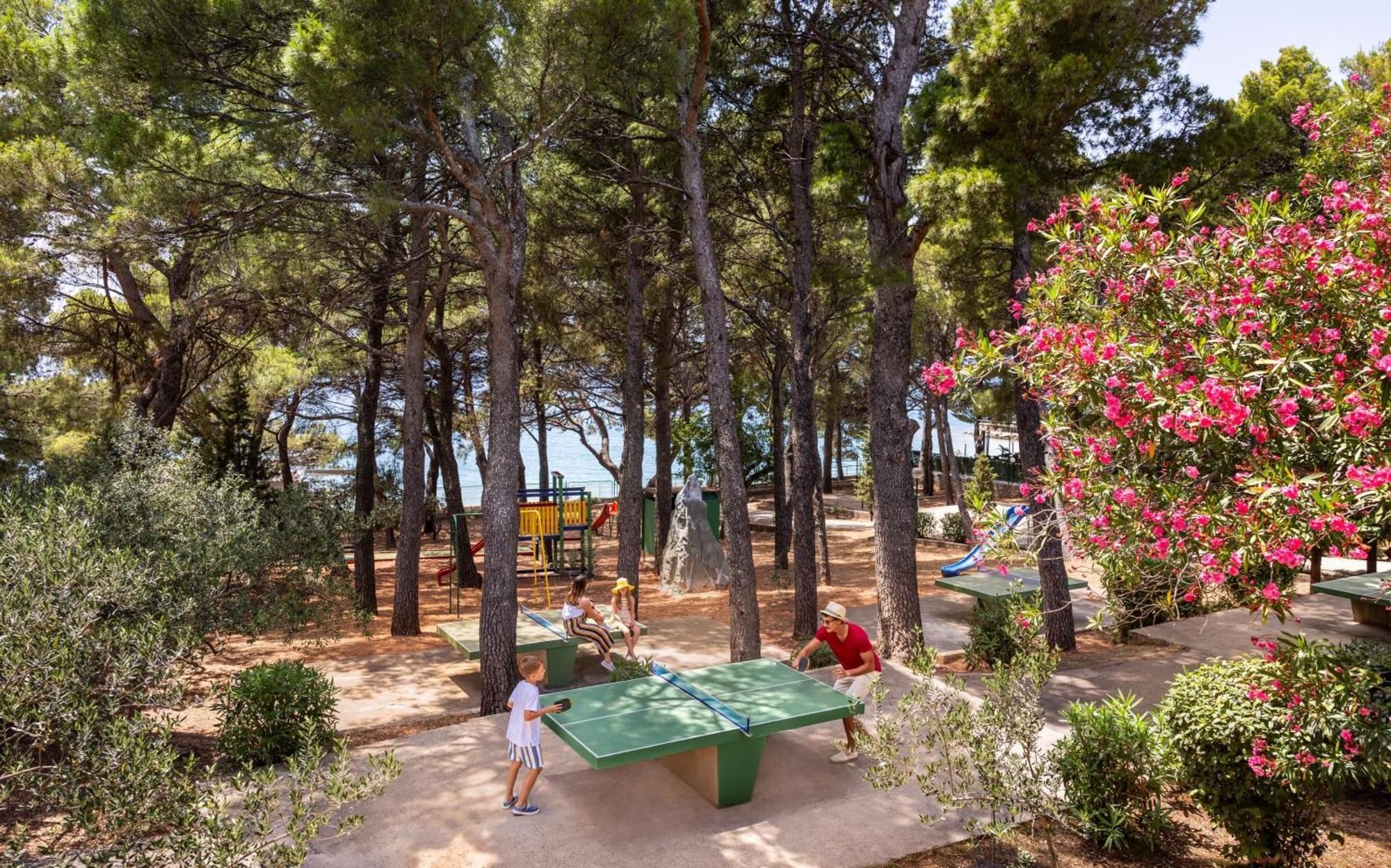 Sunny Makarska By Valamar Kültér fotó